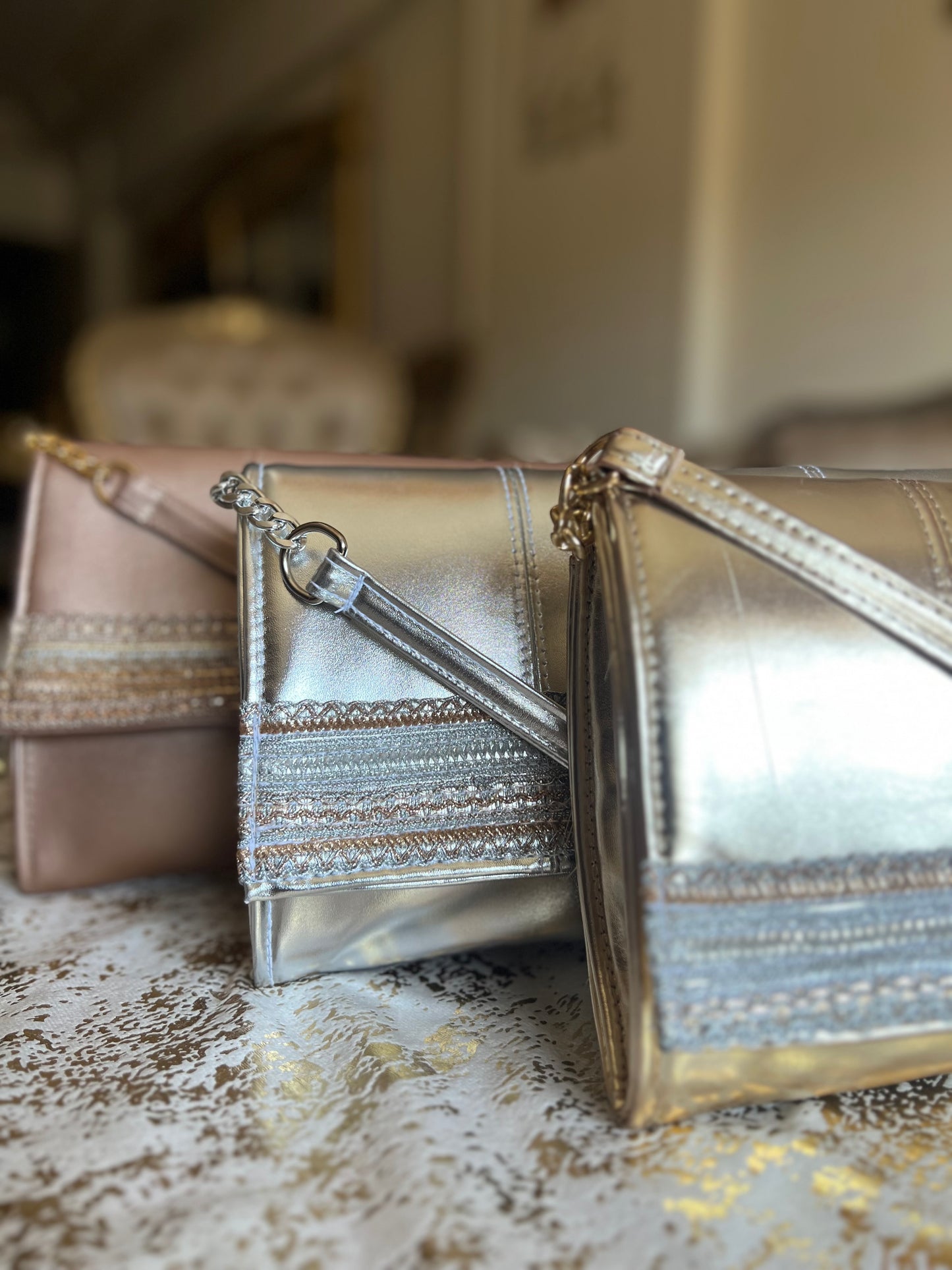 CORALS Glow Luxe