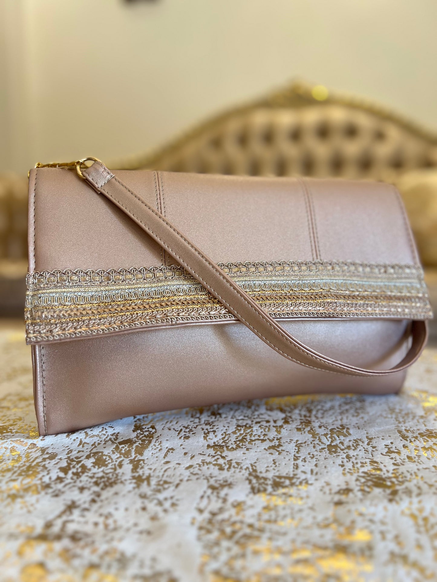 CORALS Glow Luxe