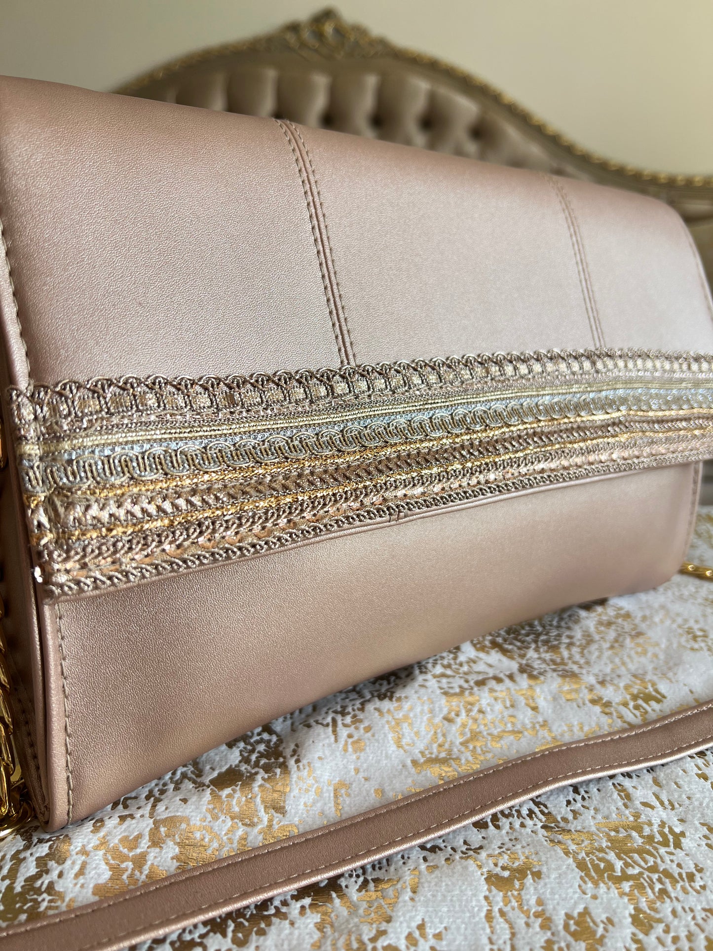 CORALS Glow Luxe