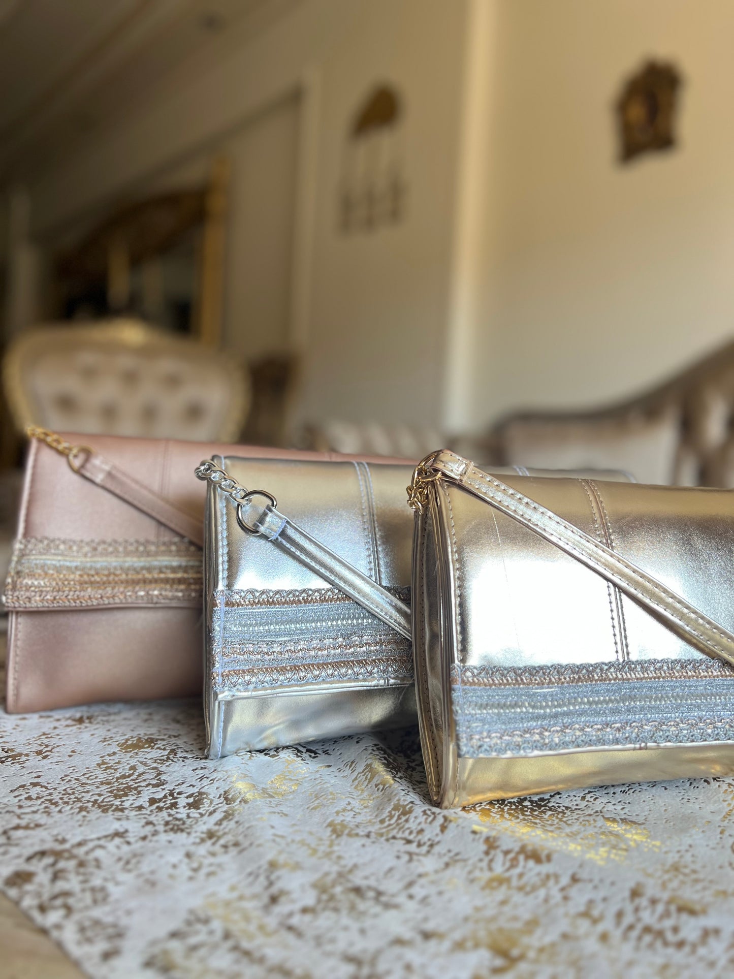 CORALS Glow Luxe