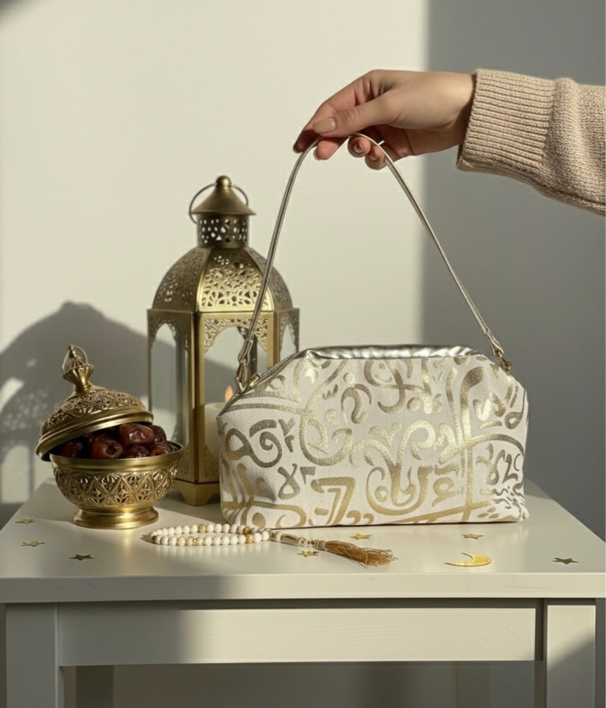 Diwan Script Beige
