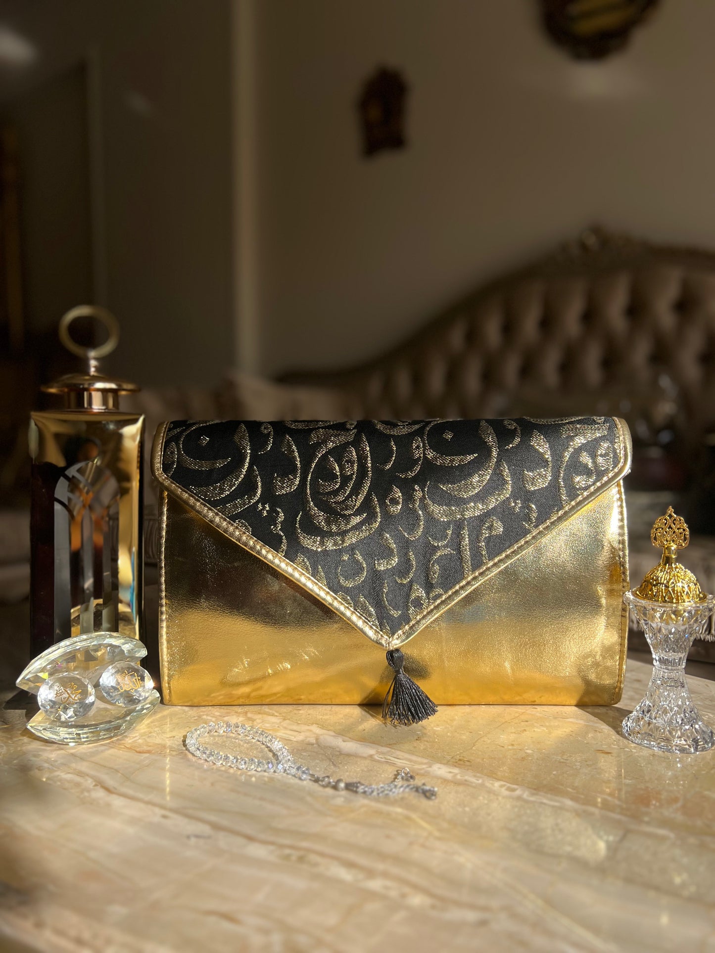 Diwan Midnight Calligraphy