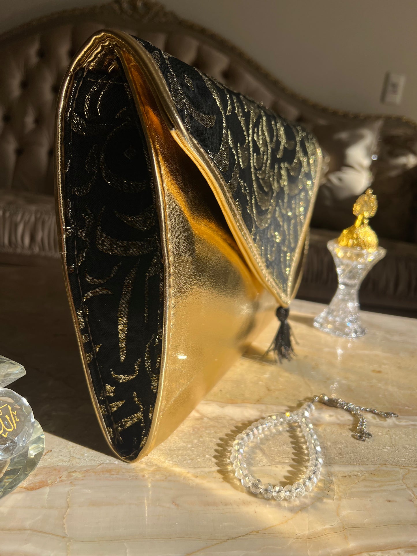 Diwan Midnight Calligraphy