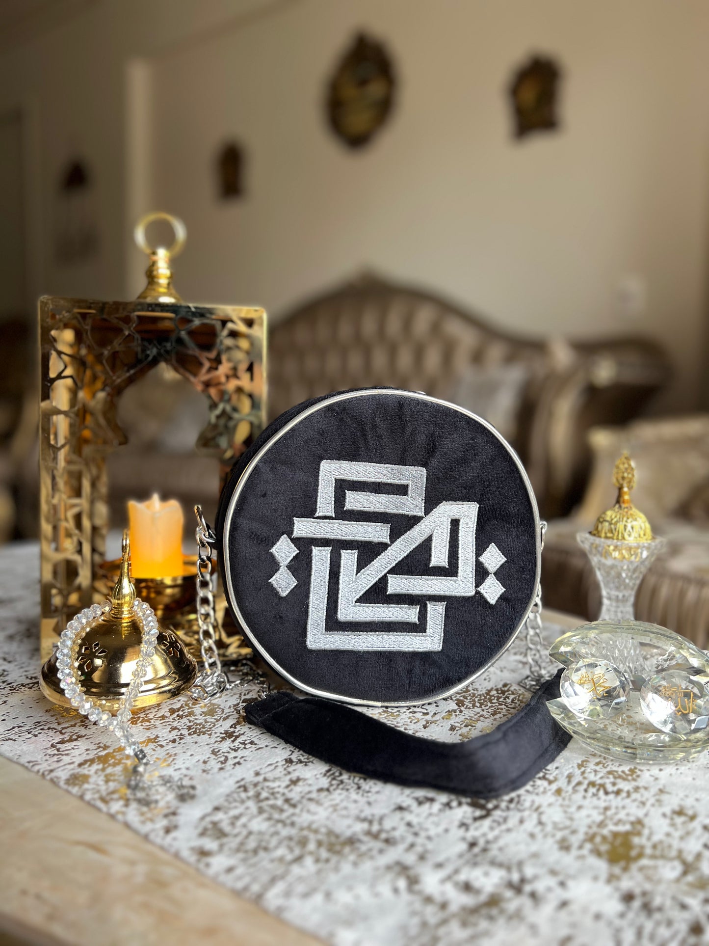 Diwan silver Kofi