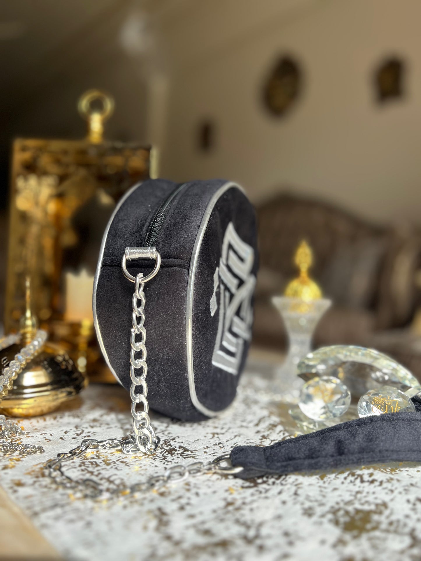 Diwan silver Kofi